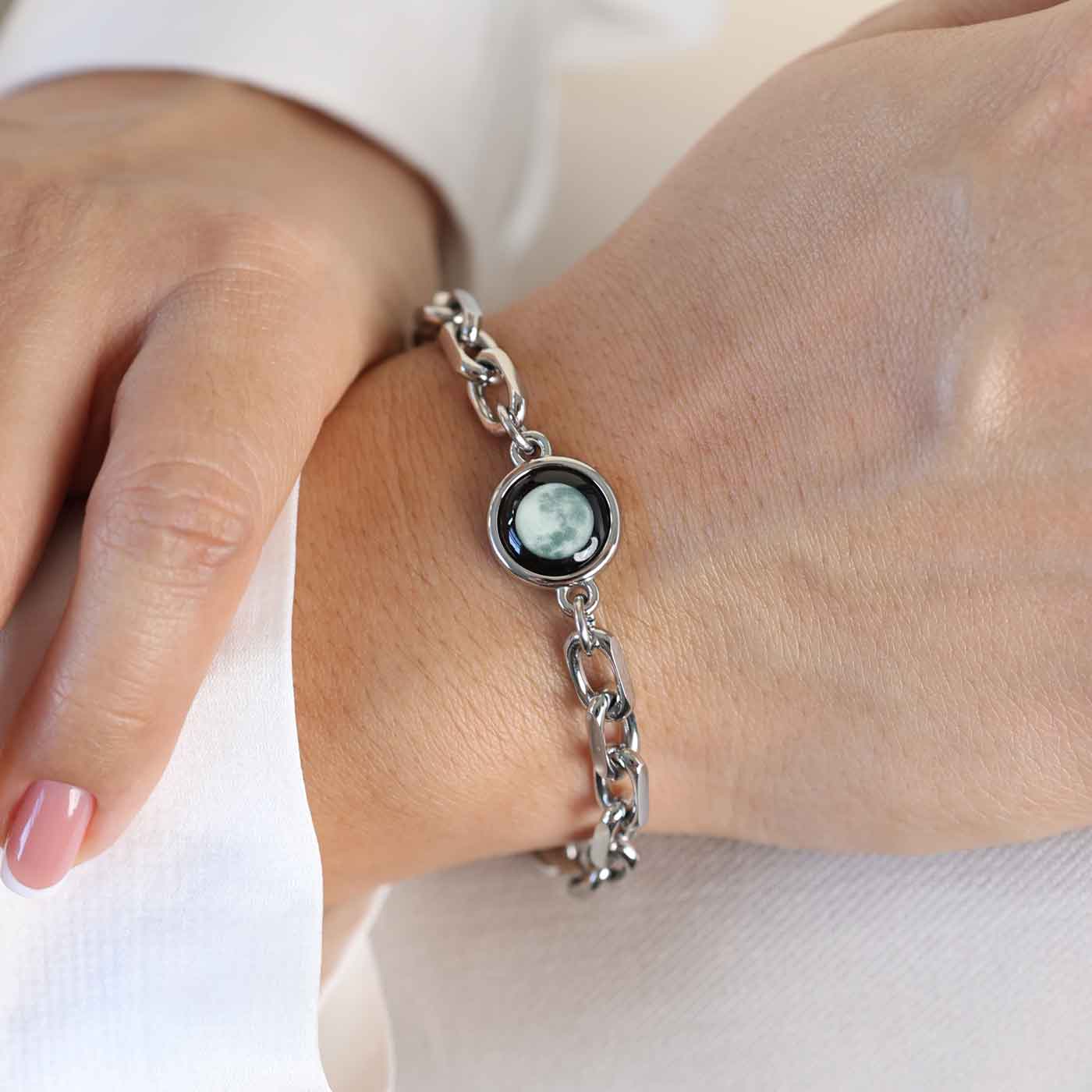 Lunar Link I Bracelet