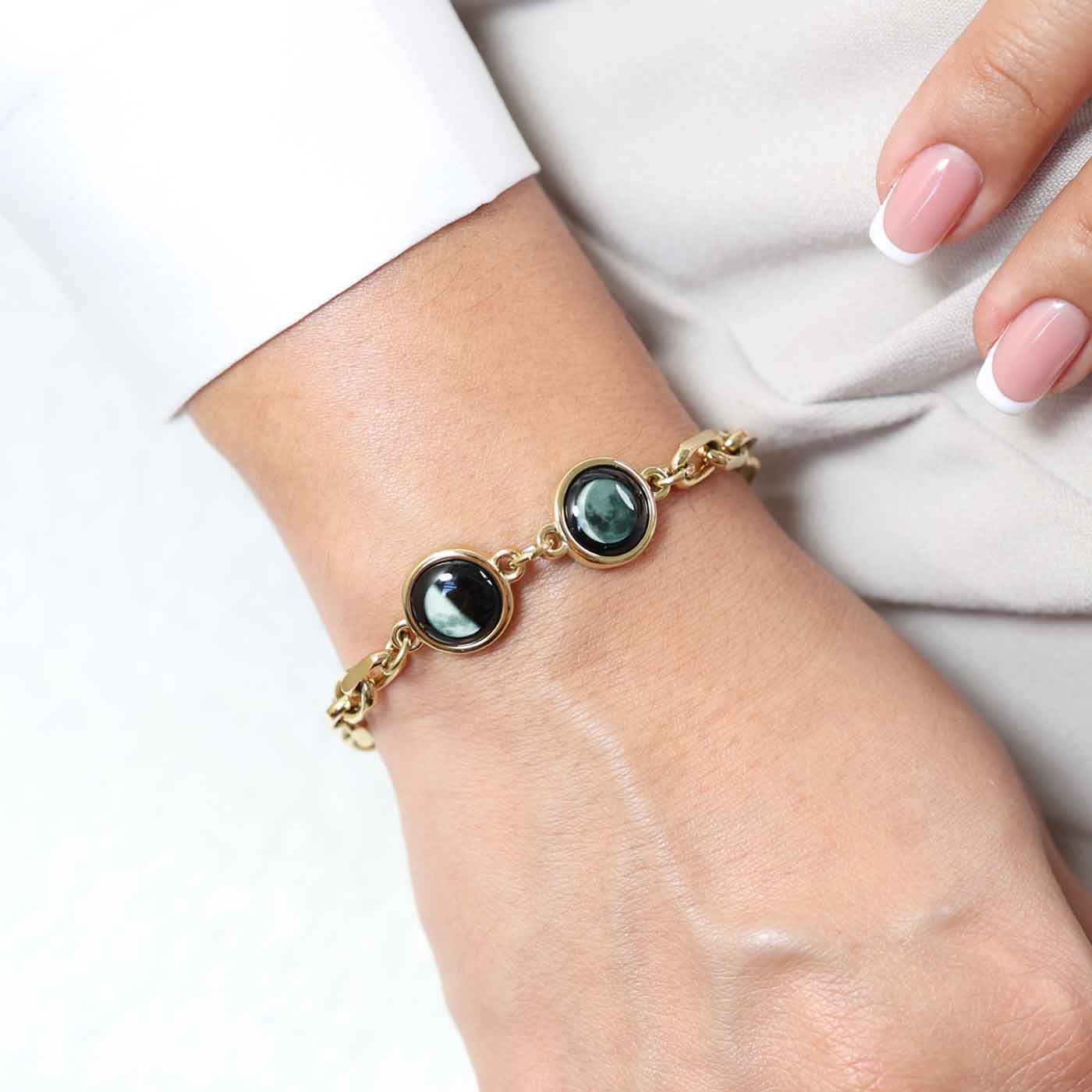 Lunar Link II Bracelet in Gold